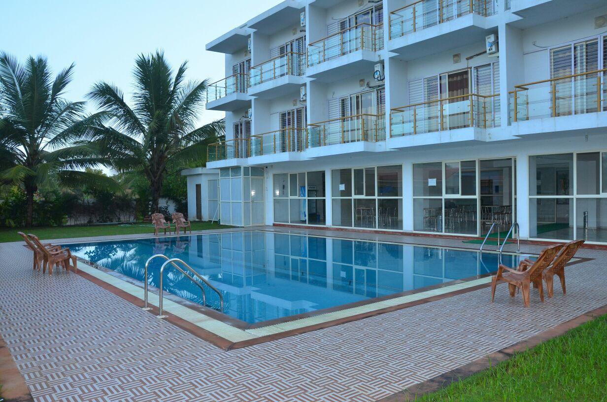 Nilaya Beach Resort Alibág Kültér fotó